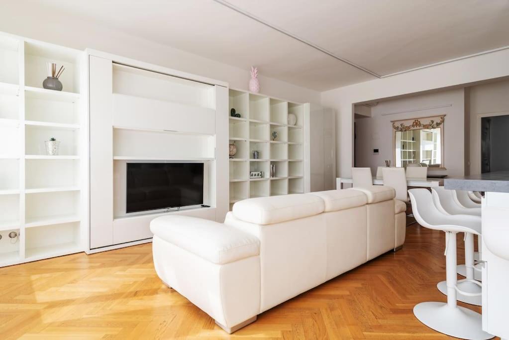 Bilocale Vista Sul Duomo Di Milano Apartamento Exterior foto