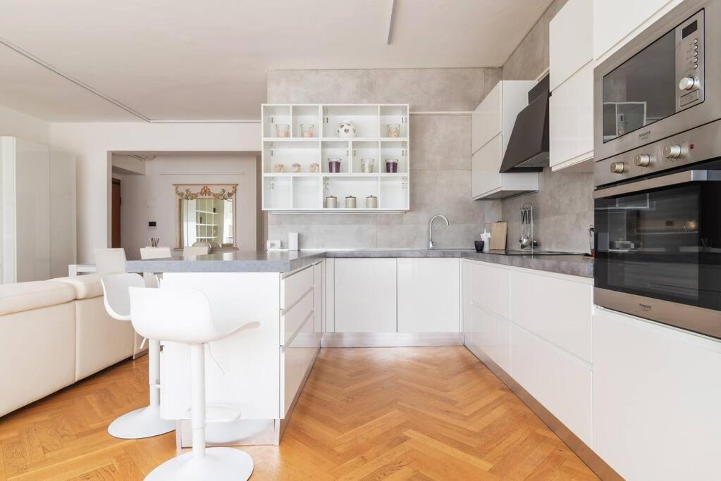 Bilocale Vista Sul Duomo Di Milano Apartamento Exterior foto